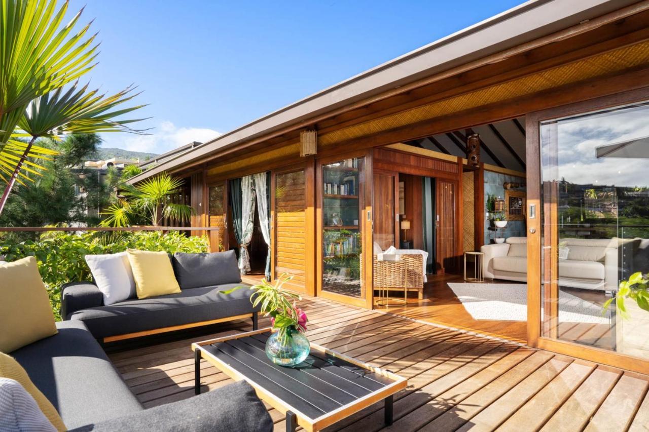 Villa Manuiti, Balinese Luxury Home - Private Swim Spa, Ocean View - Ofyr Bbq - Koi Pond Punaauia  Exterior photo
